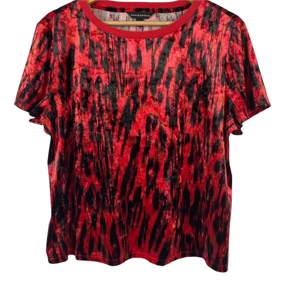 Rock & Republic Red & Black Leopard print Velvet Tee Women's L Valentines Day - Picture 3 of 8